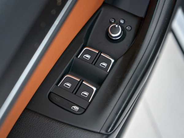 Audi Q3, I (8U) фото №14
