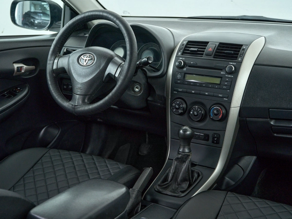 Toyota Corolla, X (E140, E150) фото №11