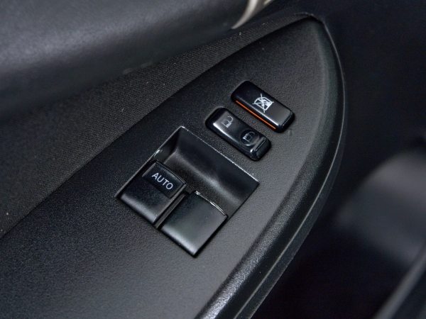 Toyota Corolla, X (E140, E150) фото №14