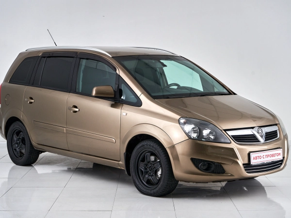 Opel Zafira, B Рестайлинг фото №3
