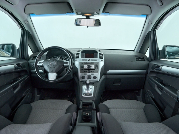 Opel Zafira, B Рестайлинг фото №7