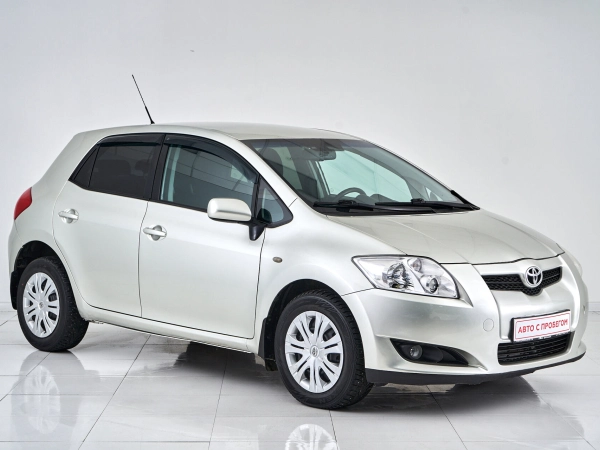Toyota Auris, I фото №3