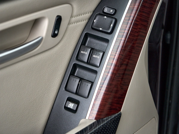 Mazda CX-9, I фото №15