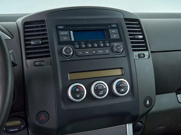 Nissan Pathfinder, III Рестайлинг фото №17