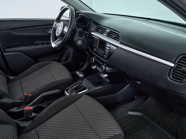 Kia Rio, IV фото №12