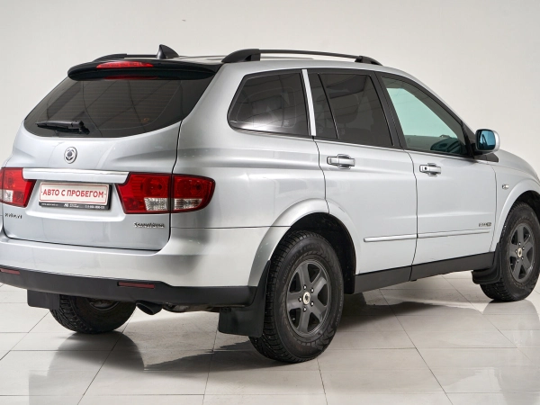 SsangYong Kyron, I Рестайлинг фото №5