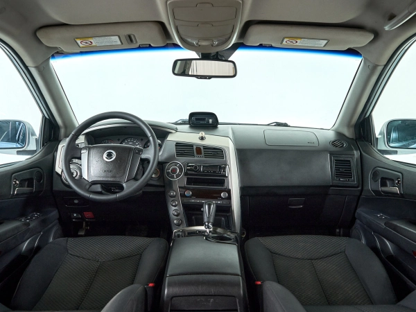 SsangYong Kyron, I Рестайлинг фото №8