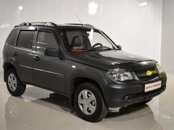 Chevrolet Niva, I Рестайлинг фото №3