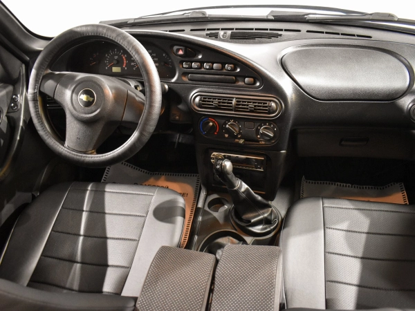 Chevrolet Niva, I Рестайлинг фото №5