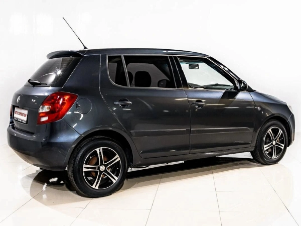 Skoda Fabia, II Рестайлинг фото №2