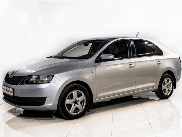 Skoda Rapid, I фото №1