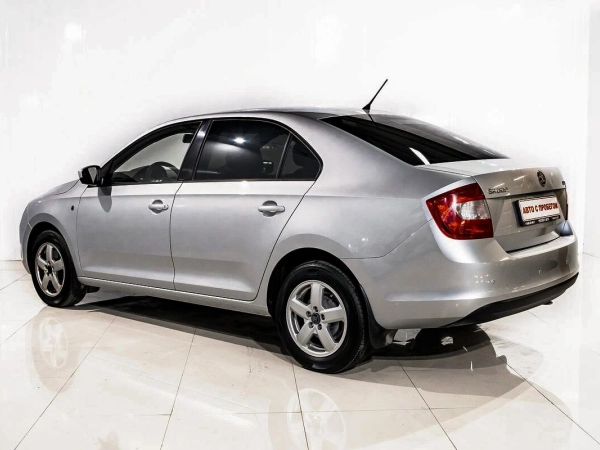 Skoda Rapid, I фото №4