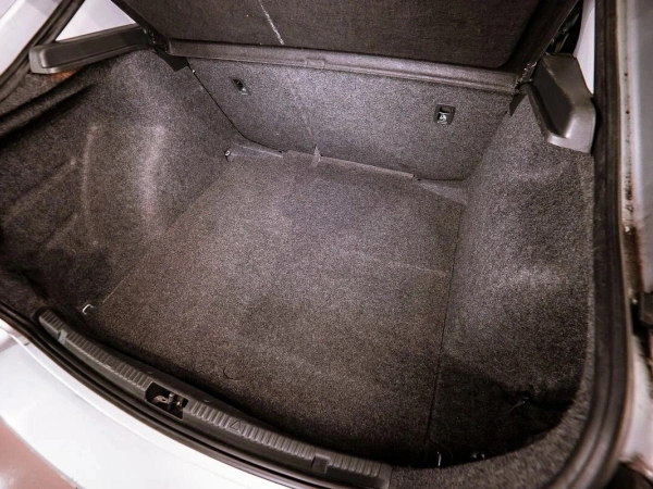 Skoda Rapid, I фото №8
