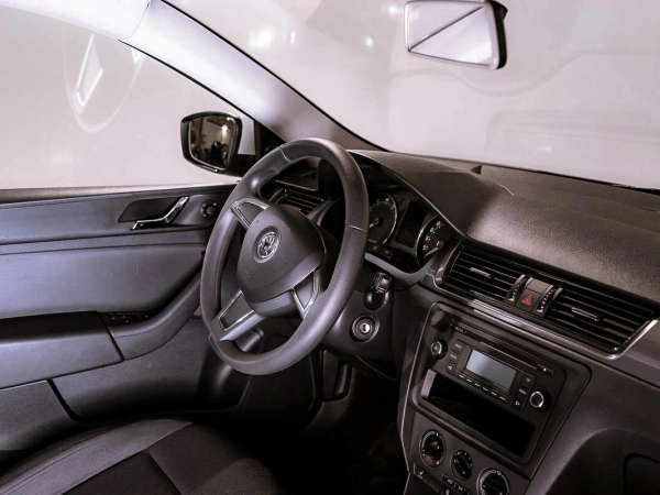 Skoda Rapid, I фото №7