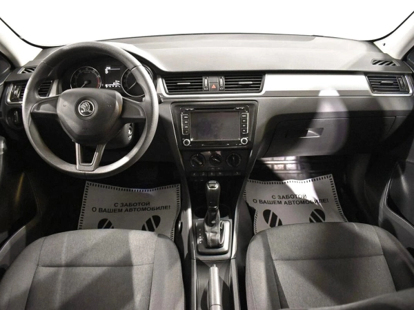 Skoda Rapid, I фото №5