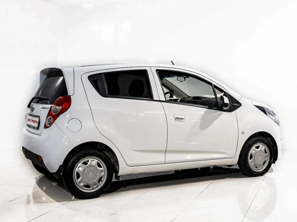 Chevrolet Spark, III фото №2