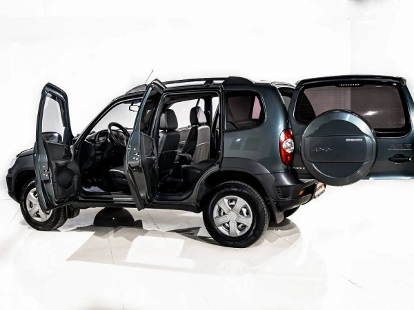 Chevrolet Niva, I Рестайлинг фото №5