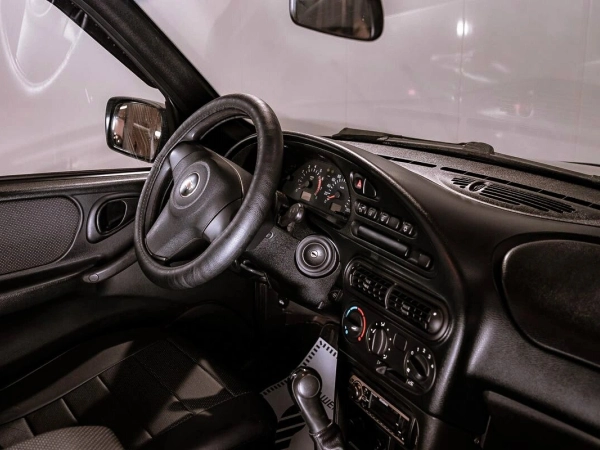 Chevrolet Niva, I Рестайлинг фото №7