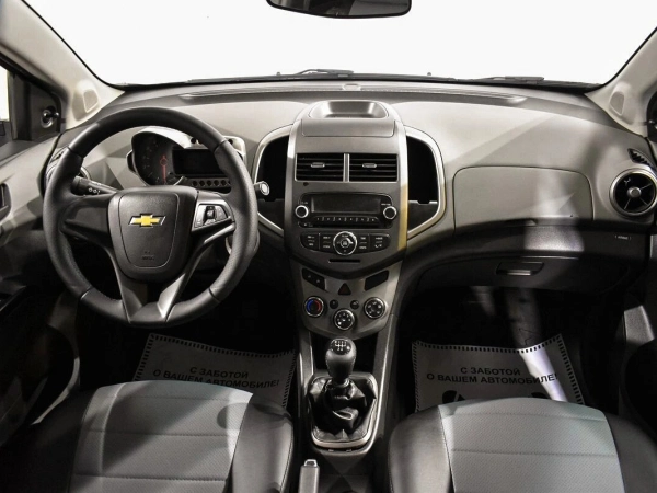 Chevrolet Aveo, II фото №5