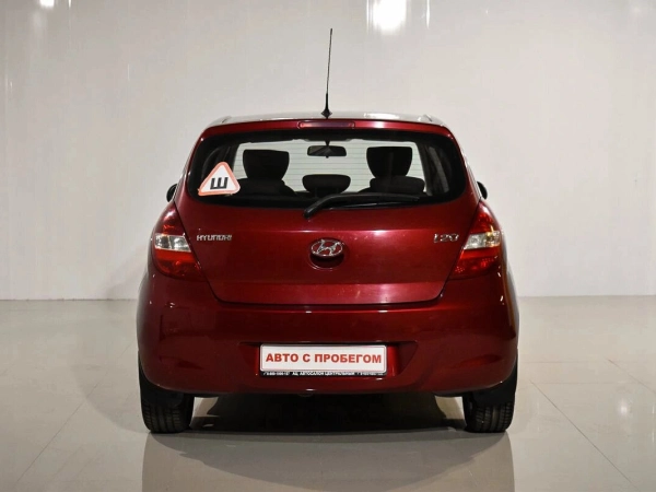 Hyundai i20, I фото №4