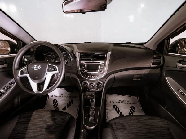 Hyundai Solaris, I Рестайлинг фото №6