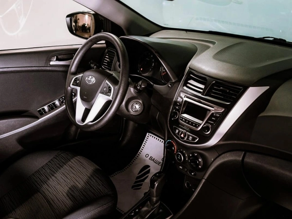 Hyundai Solaris, I Рестайлинг фото №7
