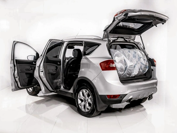 Ford Kuga, I фото №5