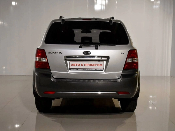 Kia Sorento, I Рестайлинг фото №4