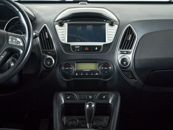 Hyundai ix35, I Рестайлинг фото №9