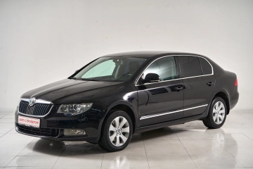 Skoda Superb, II 2011  фото