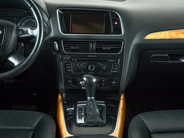 Audi Q5, I (8R) фото №9