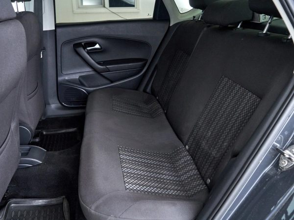 Volkswagen Polo, V Рестайлинг фото №16