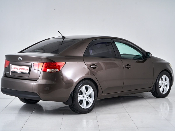Kia Cerato, II фото №5