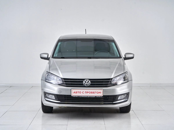 Volkswagen Polo, V Рестайлинг фото №2