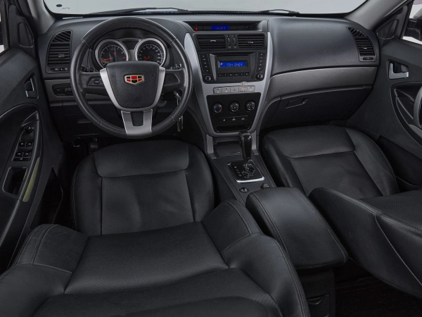 Geely Emgrand X7, I фото №11