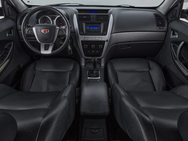 Geely Emgrand X7, I фото №12