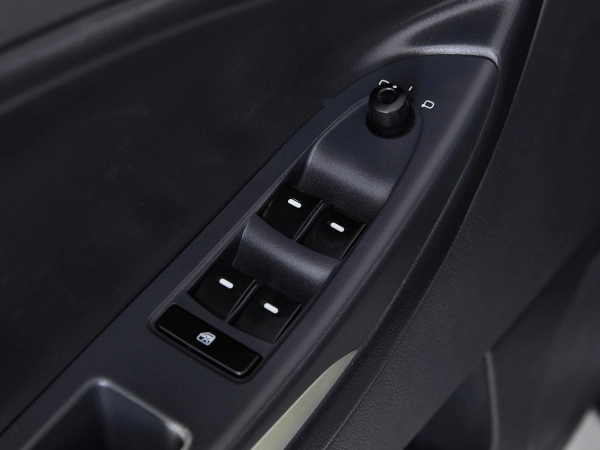 Geely Emgrand X7, I фото №9
