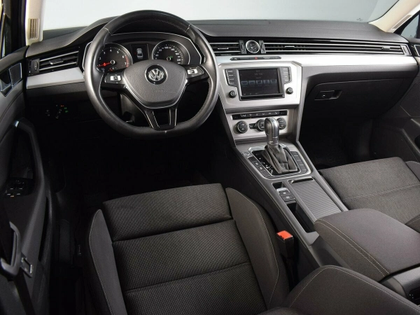 Volkswagen Passat, B8 фото №6