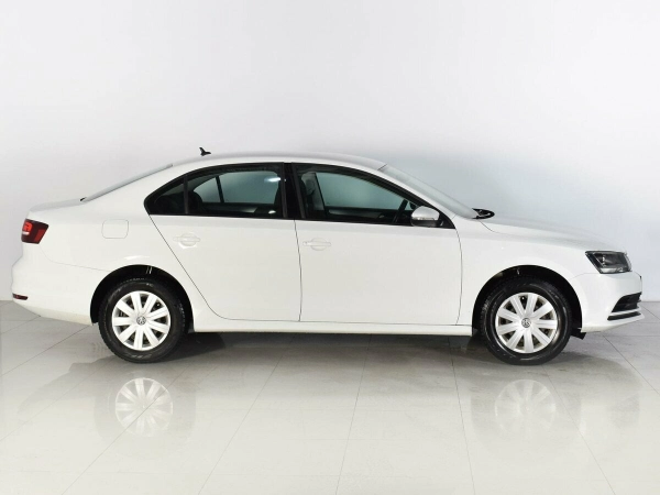 Volkswagen Jetta, VI Рестайлинг фото №4