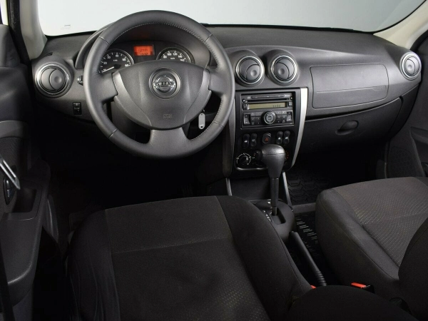 Nissan Almera, III (G15) фото №6