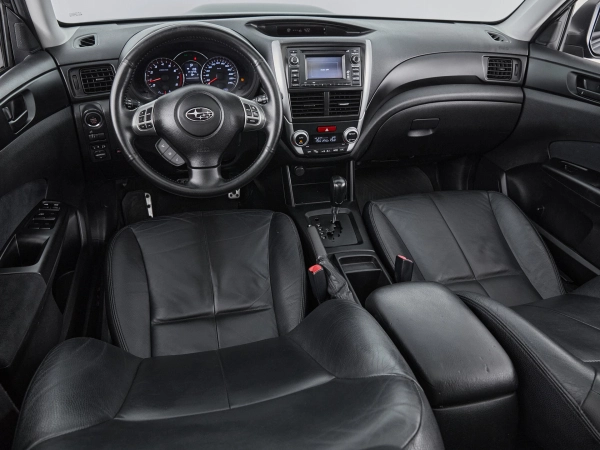 Subaru Forester, III Рестайлинг фото №9