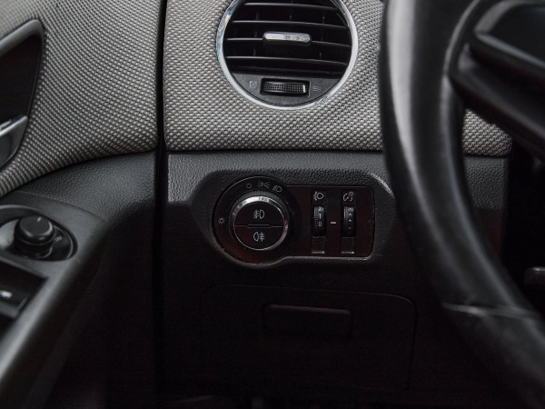 Chevrolet Cruze, I Рестайлинг фото №14