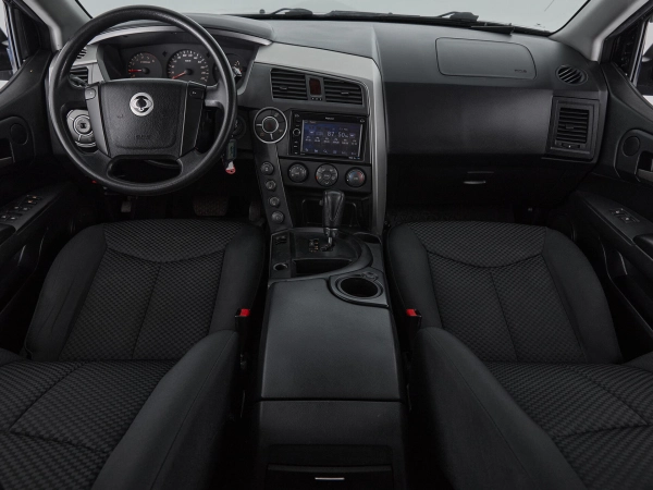 SsangYong Kyron, I Рестайлинг фото №8