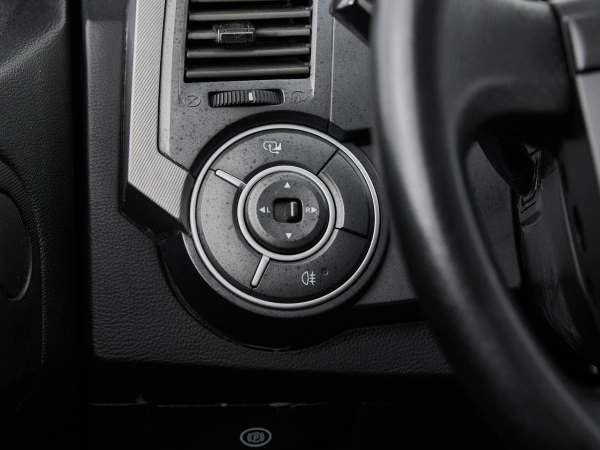 SsangYong Kyron, I Рестайлинг фото №15