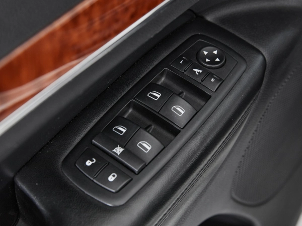 Jeep Grand Cherokee, IV (WK2) фото №15