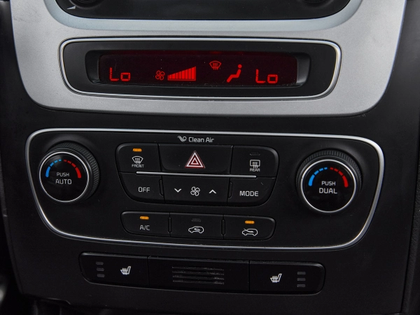 Kia Sorento, II Рестайлинг фото №13