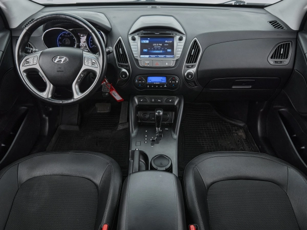 Hyundai ix35, I Рестайлинг фото №8