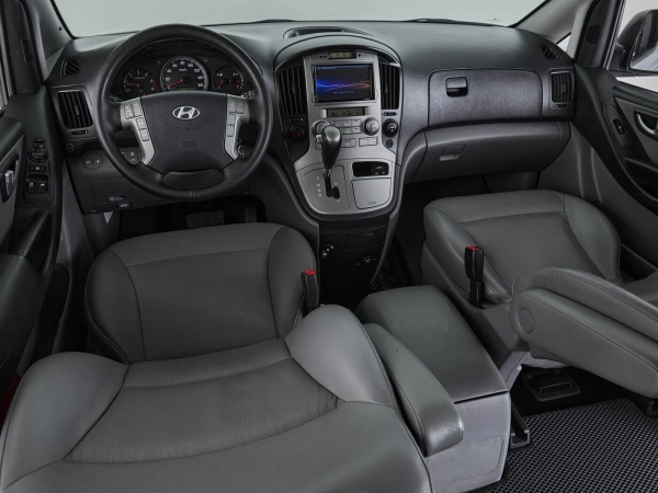 Hyundai Grand Starex, I Рестайлинг фото №9