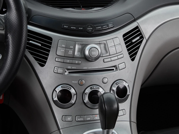 Subaru Tribeca, I фото №14