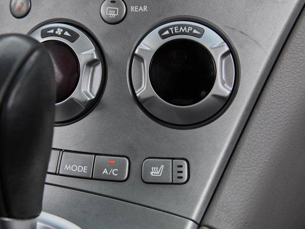 Subaru Tribeca, I фото №16